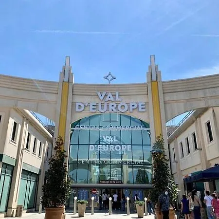 Апартаменты World 10p , 5 Min Du Parc, Parking Prive
